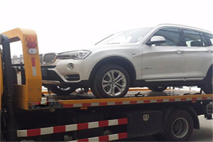 大榆树拖车24小时服务电话
